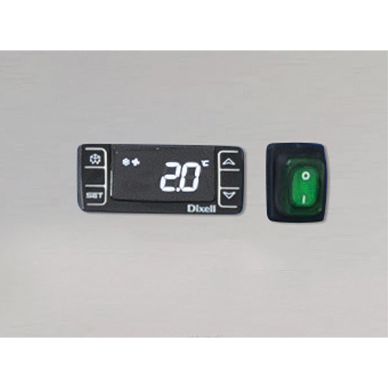 Can a vertical stainless steel refrigerator be the ideal choice for professional pastry preservation?